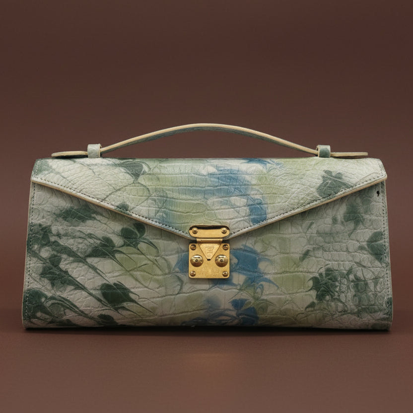 The Alligator Clutch