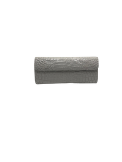 Bull and Briar The "Stacey" Genuine Alligator Clutch in White